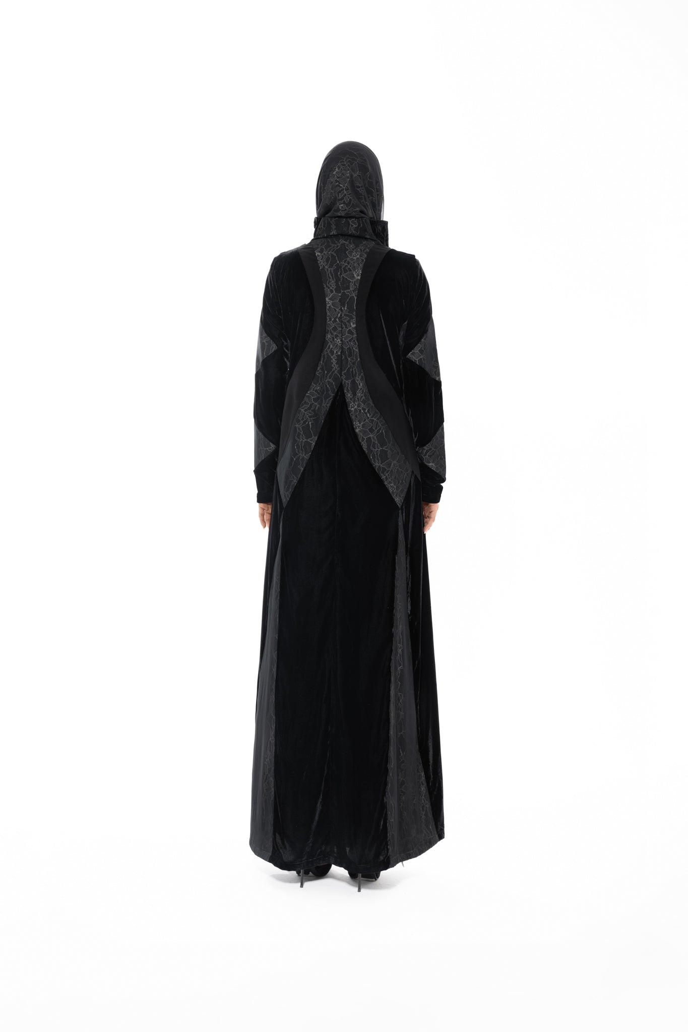 F008 black