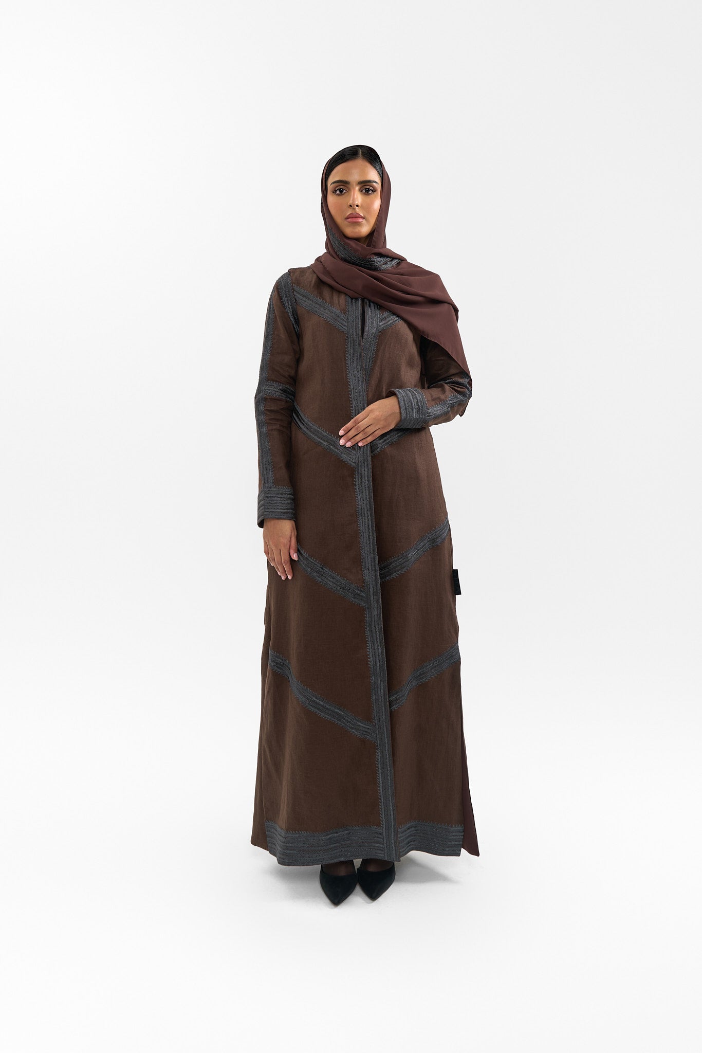 E21 brown