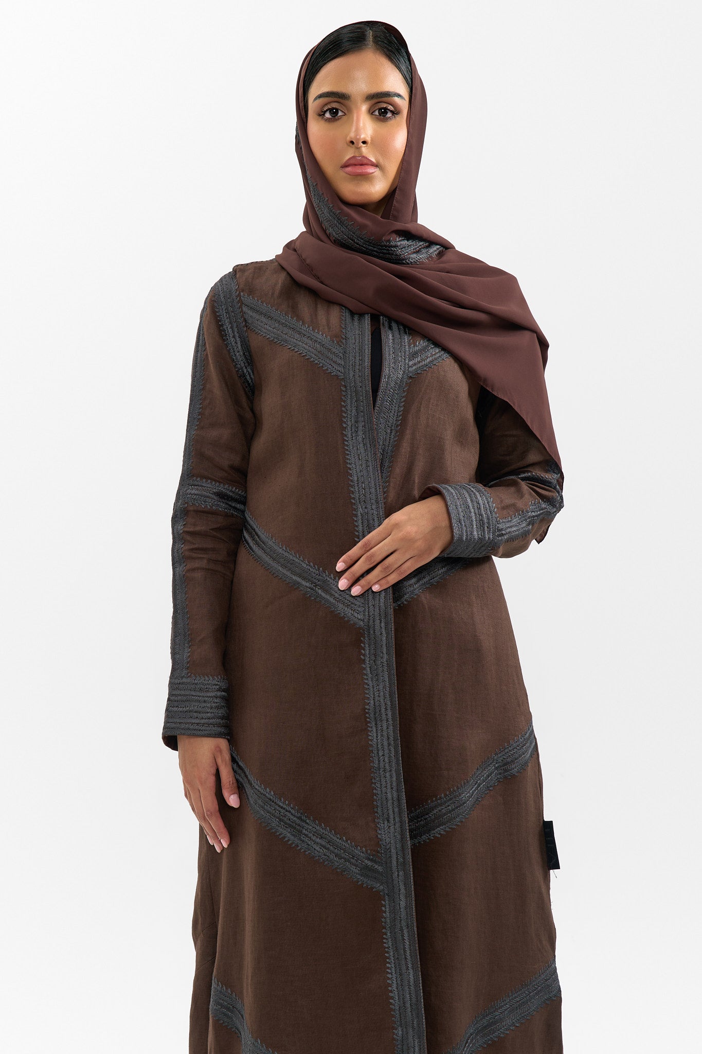 E21 brown