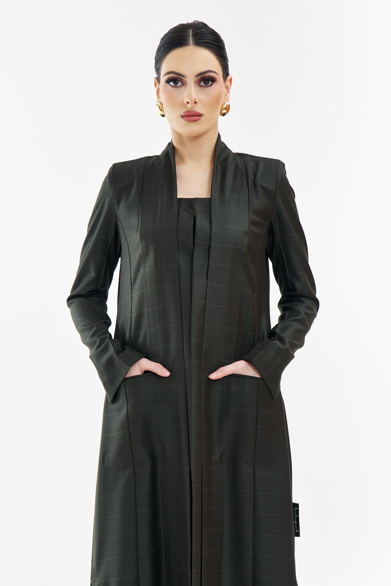 #014 Black