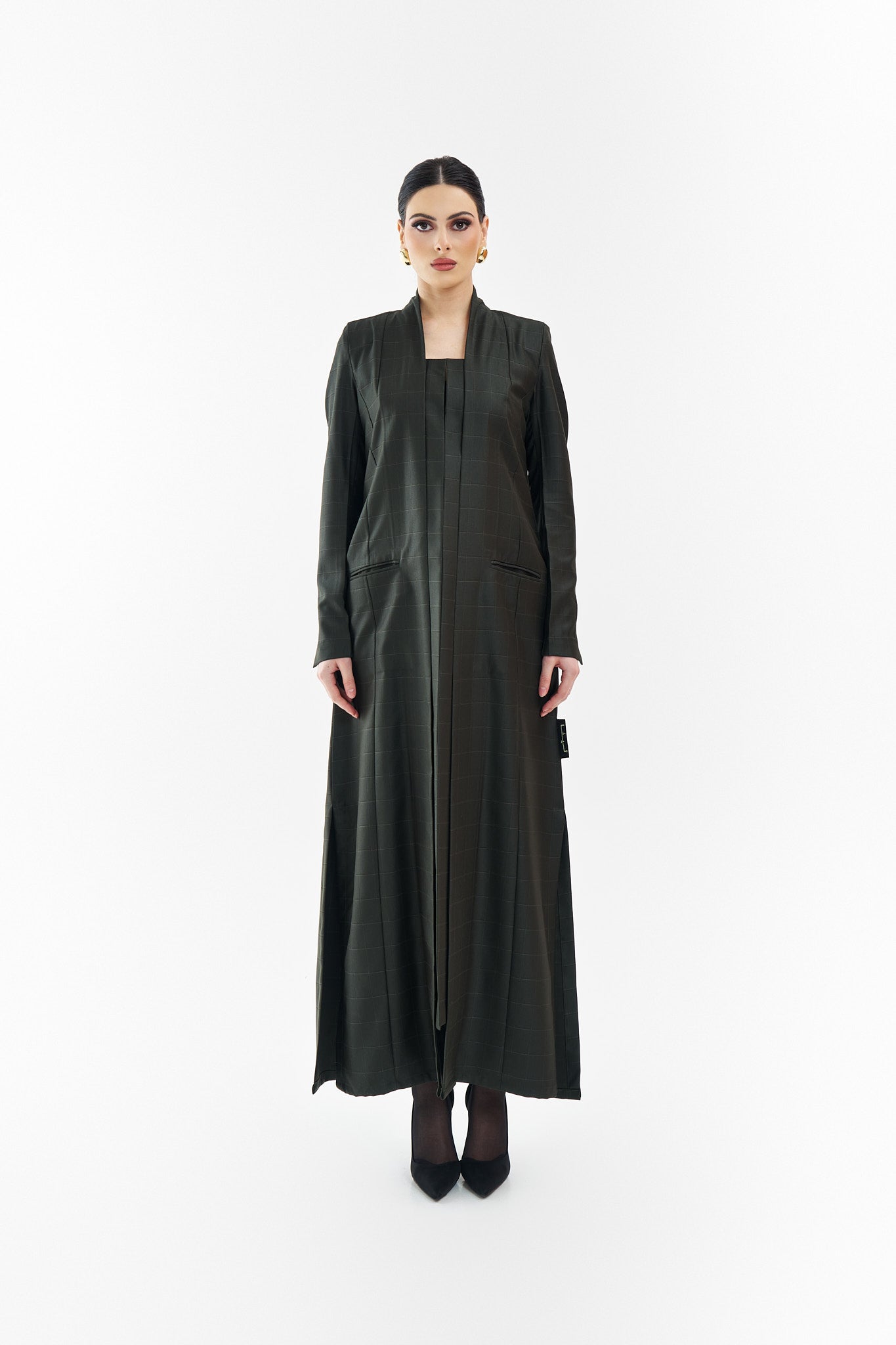 #014 Black